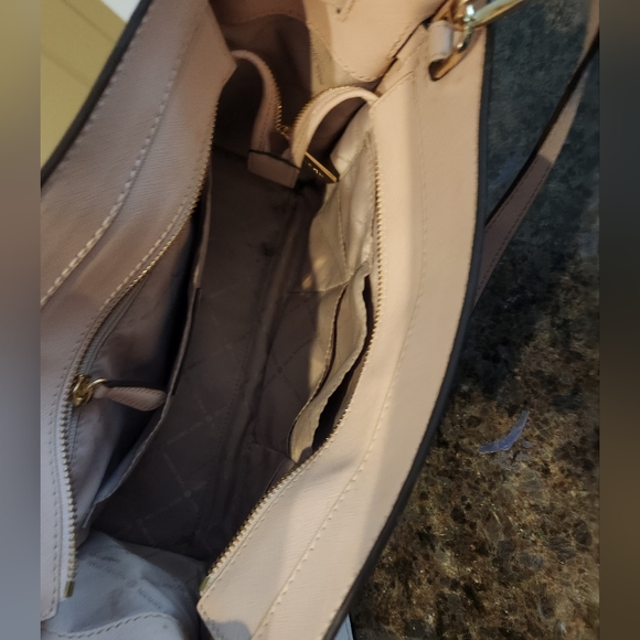 Michael Kors Satchel - Picture 2 of 5